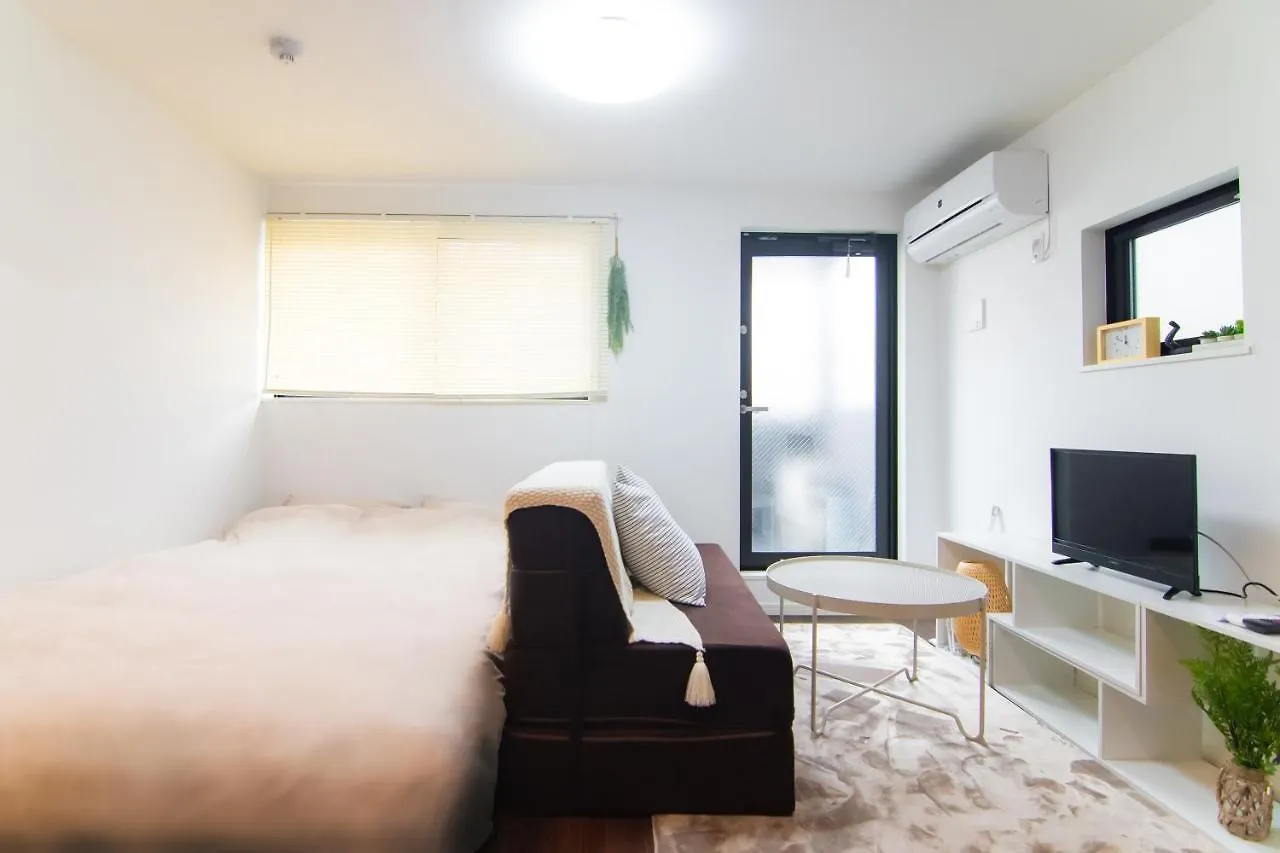Base Hanegi Apartment Tokyo