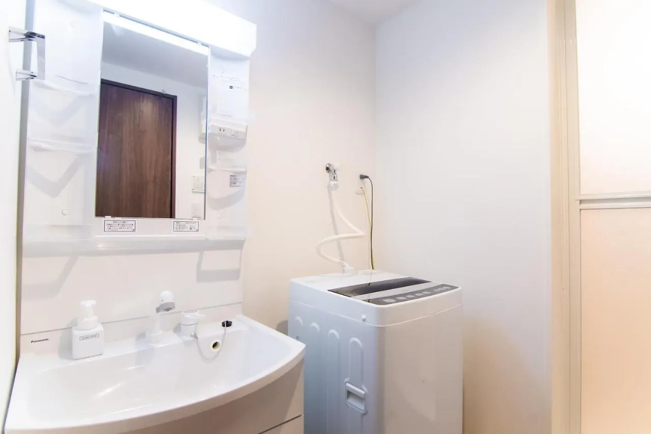 Base Hanegi Apartment 東京都